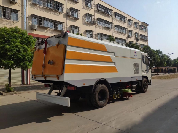 國六8方塵東風(fēng)天錦 干濕兩用掃路車(chē)