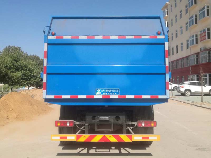 程力威牌CLW5160ZDJD6型壓縮式對接垃圾車(chē)