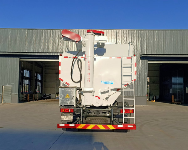 程力牌CL5182ZSL6SS型散裝飼料運輸車(chē)
