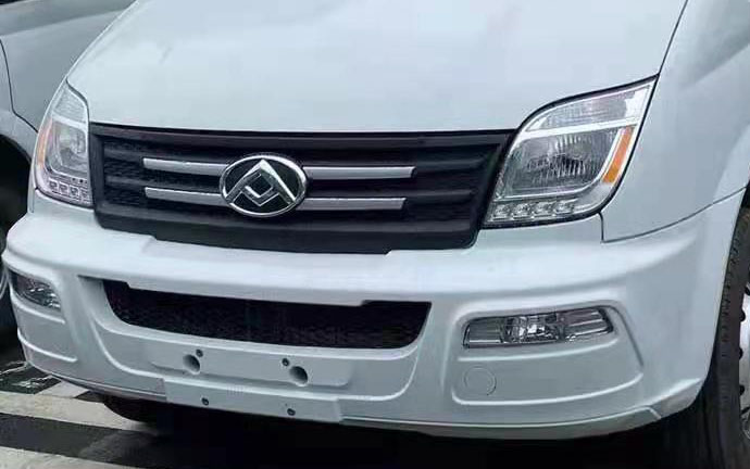 程力牌CL5040XJHYS6型救護車(chē)