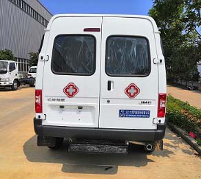 程力威牌CLW5044XJHJ6型救護車(chē)