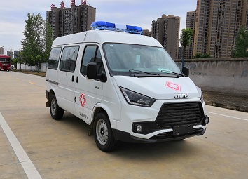 程力威牌CLW5042XJHCD6型救護車(chē)