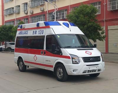 程力威牌CLW5041XJHJX6型救護車(chē)