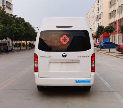 程力威牌CLW5030XJHB6型救護車(chē)